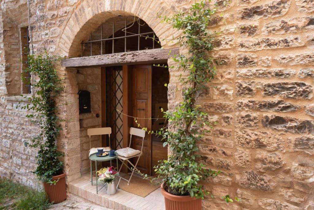 Another Brick In The Vault Spello Extérieur photo